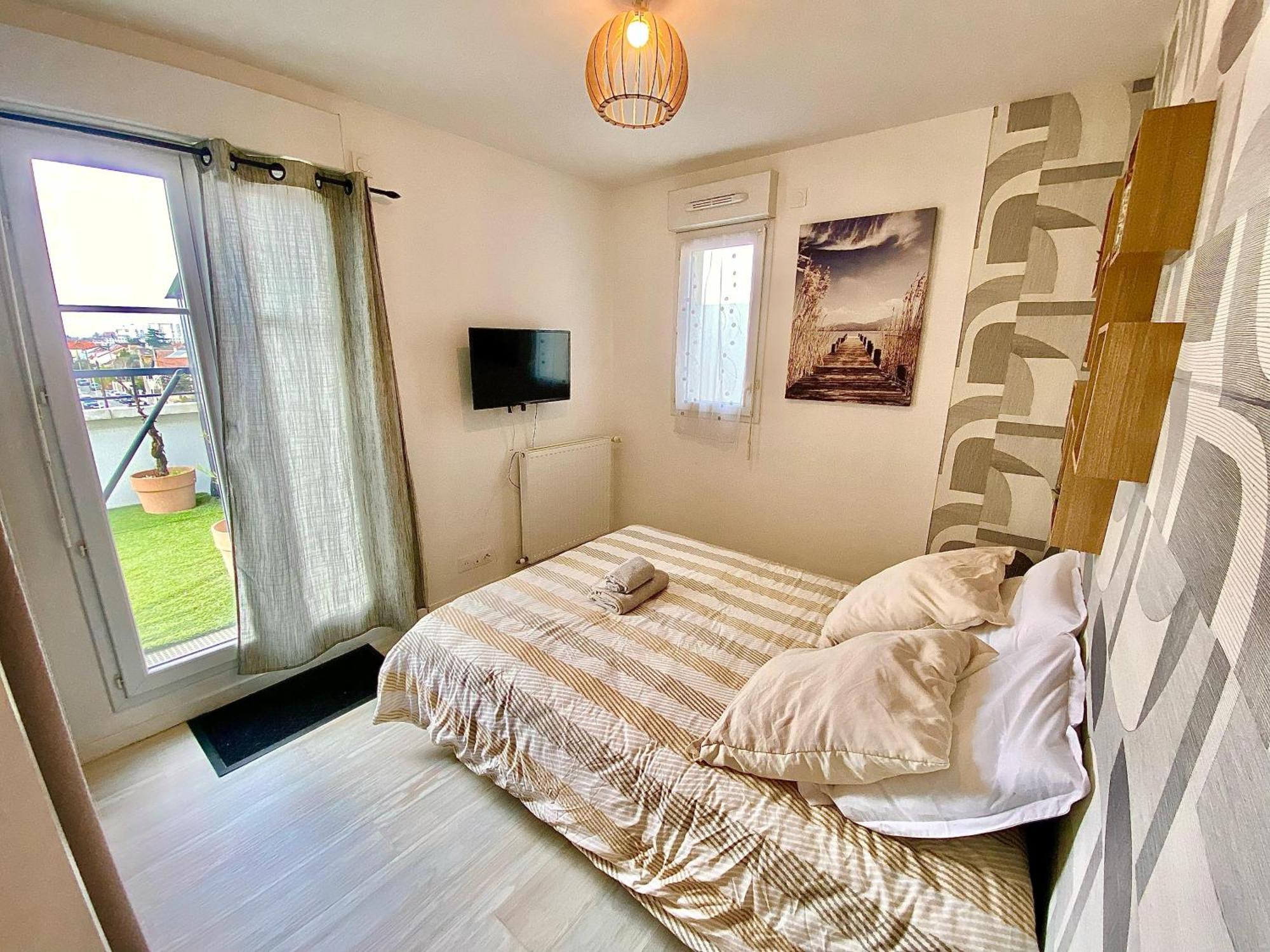 Le Prestige Terrasse-cocon Familial Cosy, Billard & Jacuzzi Avec Vue Sur Paris