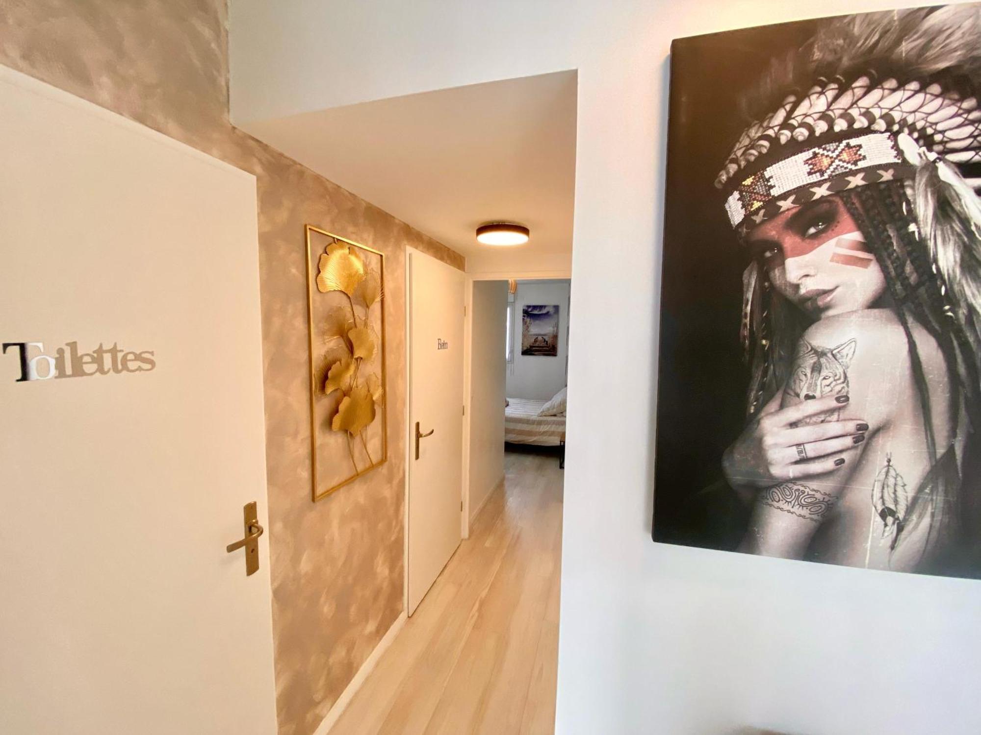 Appartement Le Prestige Terrasse-cocon Familial Cosy, Billard & Jacuzzi Avec Vue Sur Paris