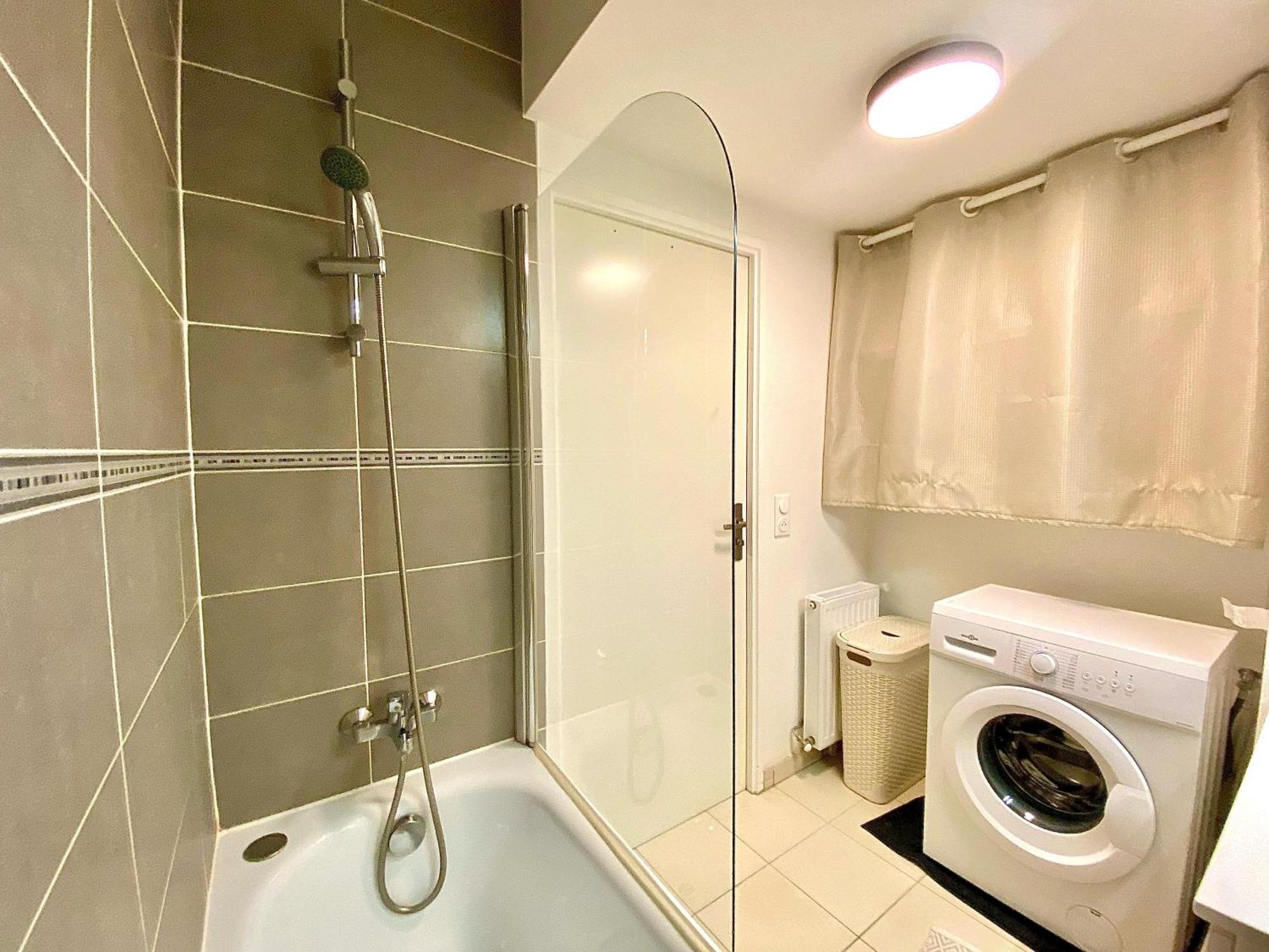 Le Prestige Terrasse-cocon Familial Cosy, Billard & Jacuzzi Avec Vue Sur Paris