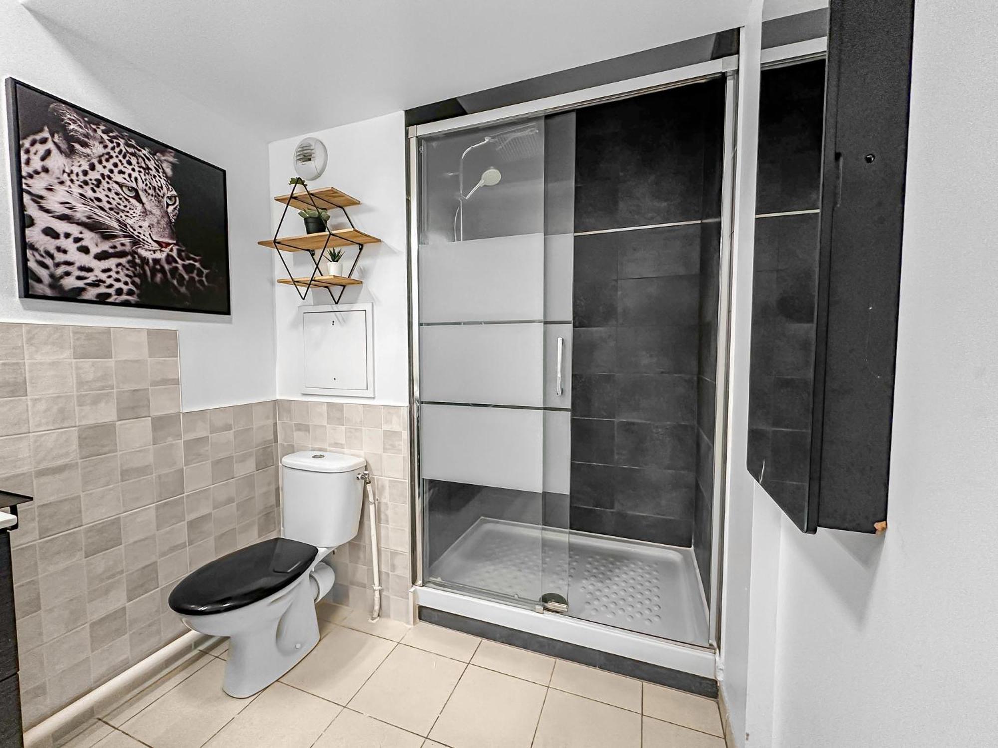 Apartment Le Prestige Terrasse-cocon Familial Cosy, Billard & Jacuzzi Avec Vue Sur Paris
